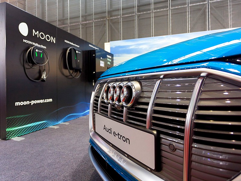 Porsche ČR startuje projekt nabíjecí infrastruktury MOON